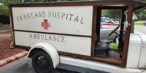 Old Parkland Hospital Car Gathering 05/21/2022